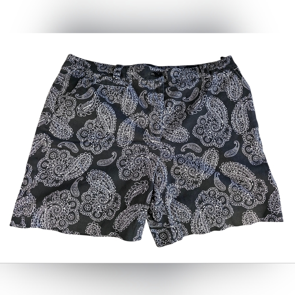 Jones New York Women's Black & White Paisley Shorts Size 14